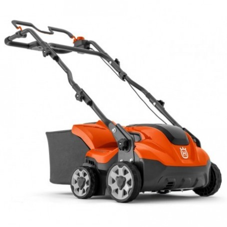Wertykulatory i skaryfikatory - Wertykulator akumulatorowy HUSQVARNA S 138i ZESTAW